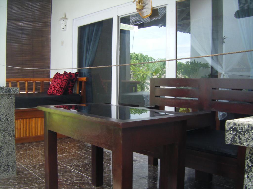 Alur Beach Homestay Amed Quarto foto