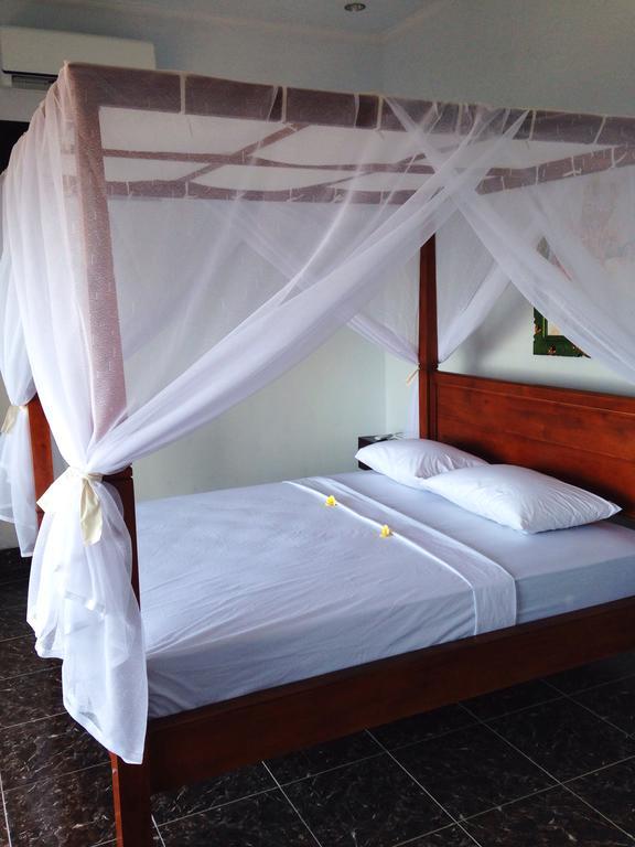 Alur Beach Homestay Amed Quarto foto